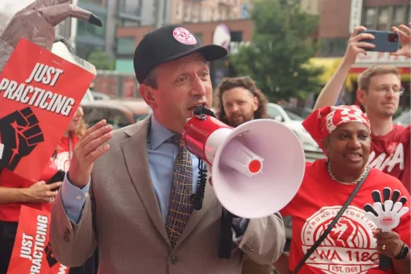 Brad Lander Wins NY-10th Democratic Primary